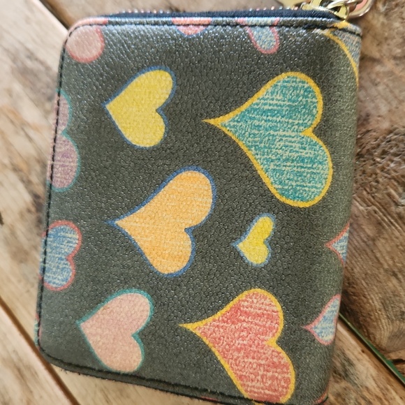 Y2K Dooney & Bourke Heart Pattern Wallet - Picture 6 of 10